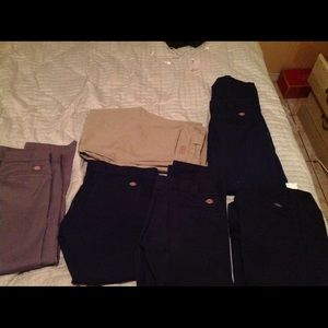 Dickies slim fit 32x30 and one pair is 32x32
